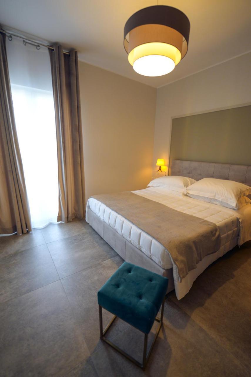 Cappellanio Suite & Apartament Монтескальозо Экстерьер фото