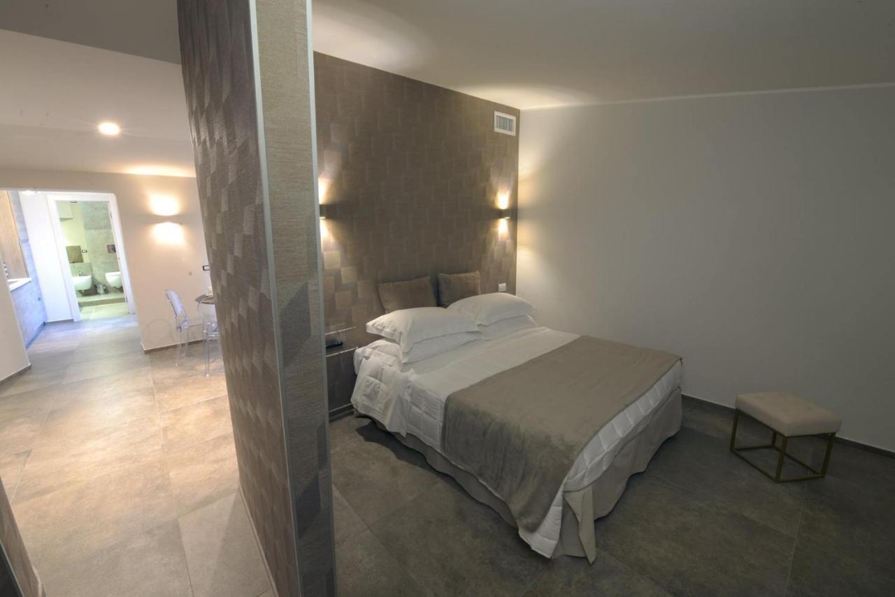 Cappellanio Suite & Apartament Монтескальозо Экстерьер фото